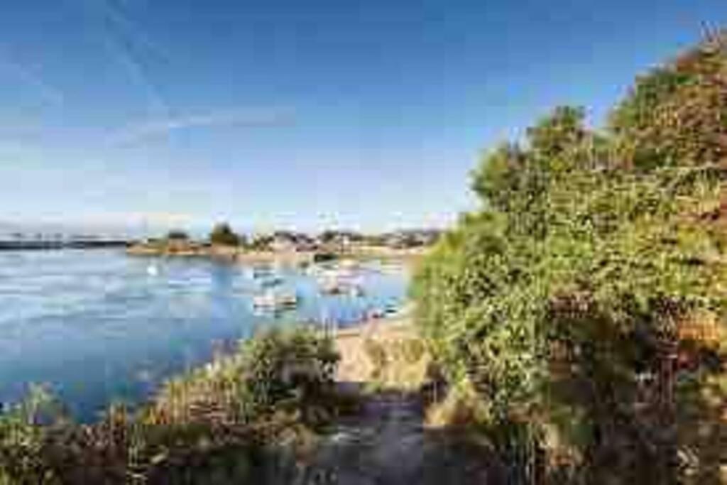 Ballade A Pied De La Ria - Nice Walk From The Door Belz Exterior photo